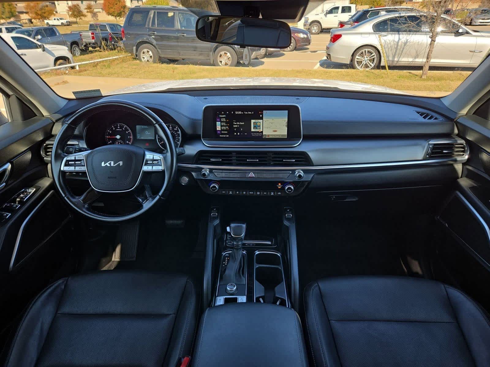 Thumbnail: 2022 Kia Telluride - 14