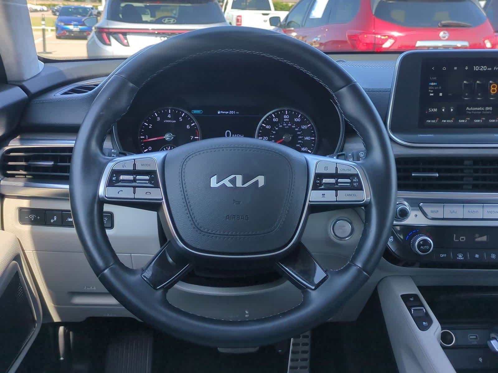 Thumbnail: 2022 Kia Telluride - 24