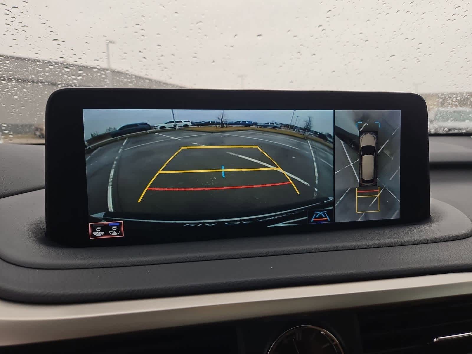 Thumbnail: 2021 Lexus RX - 30