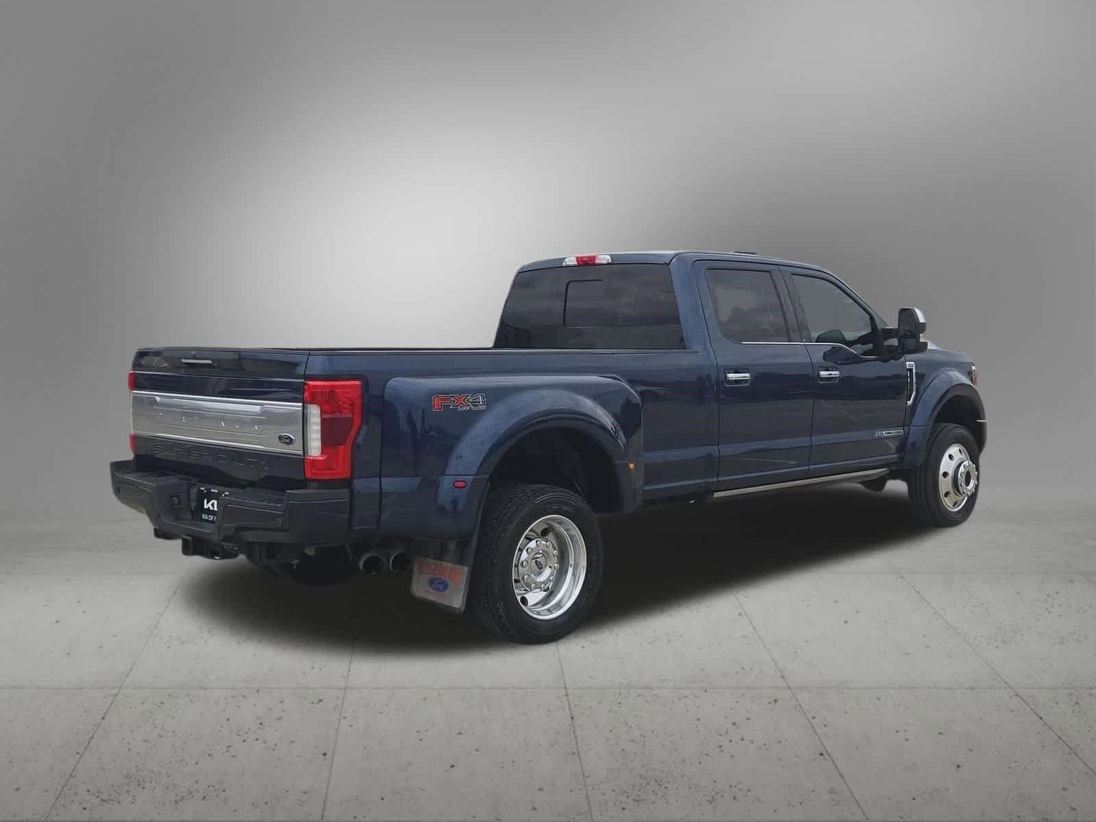 Thumbnail: 2019 Ford F-450 - 6