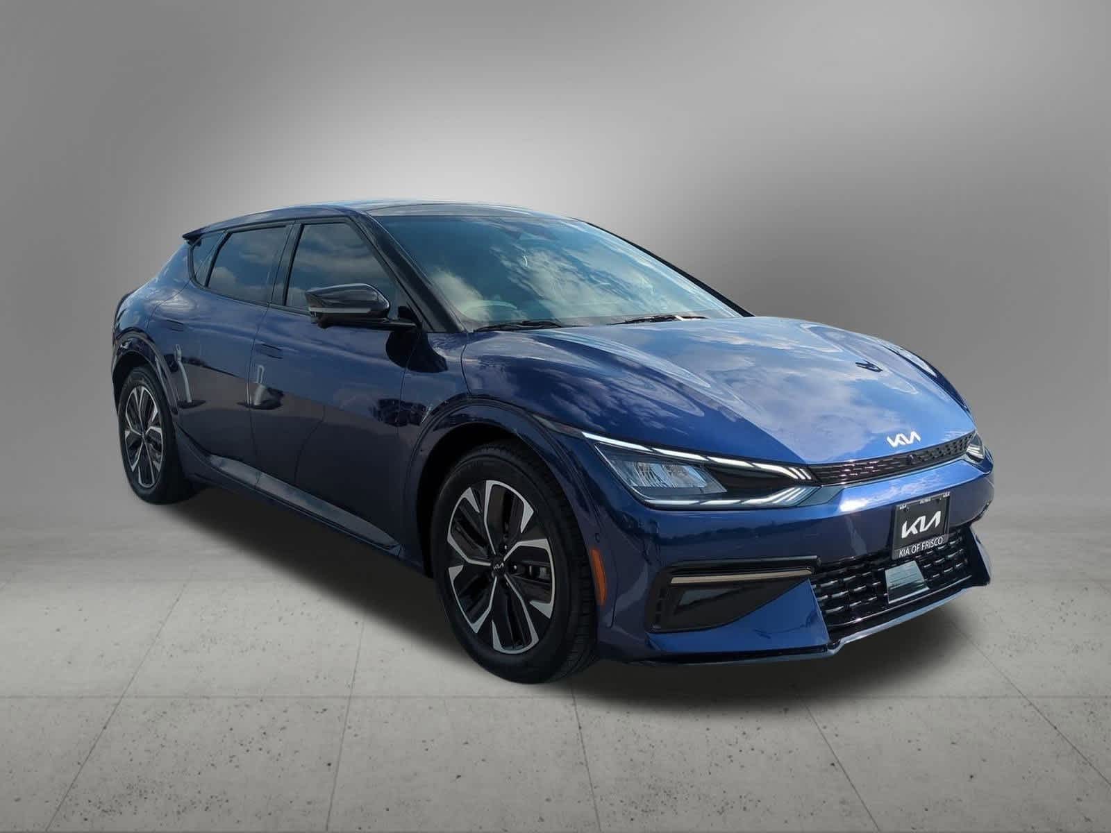 Thumbnail: 2022 Kia EV6 - 8
