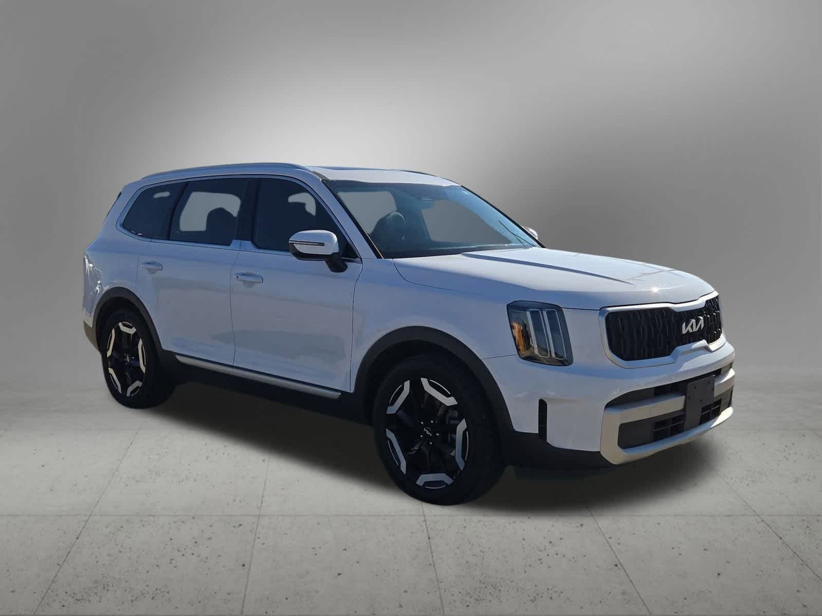 Thumbnail: 2024 Kia Telluride - 8