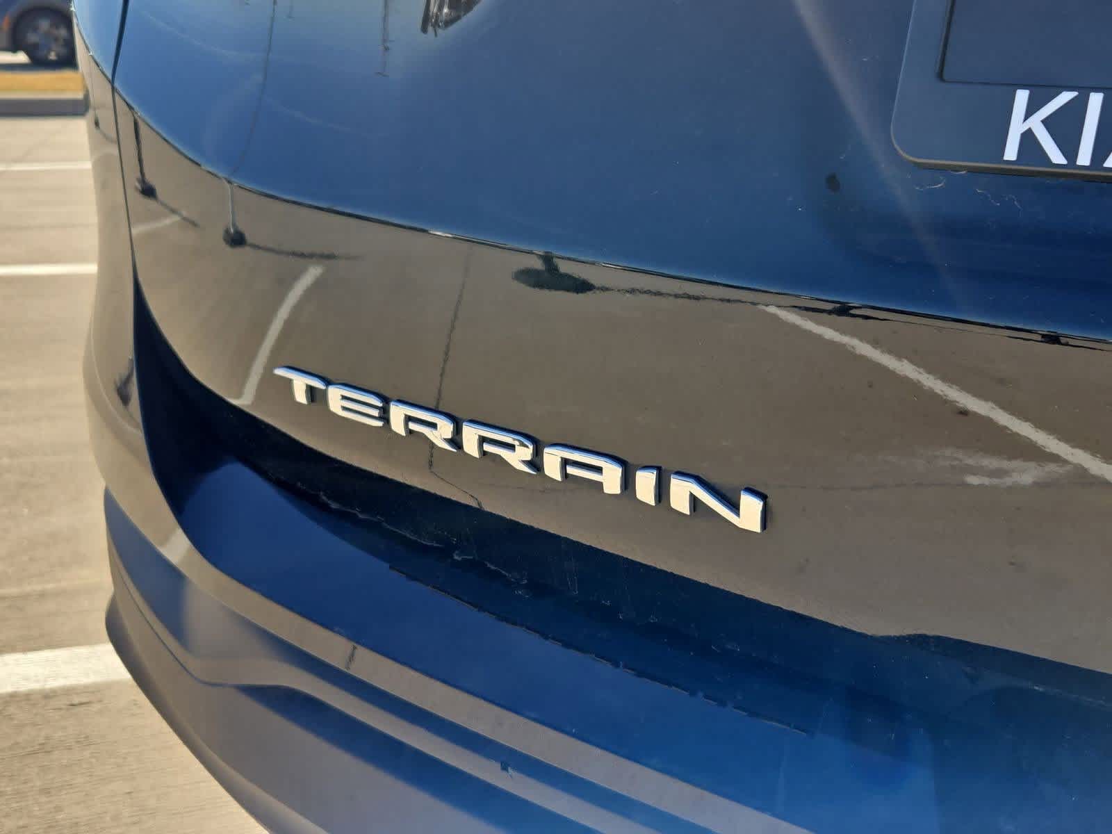 Thumbnail: 2022 GMC Terrain - 11