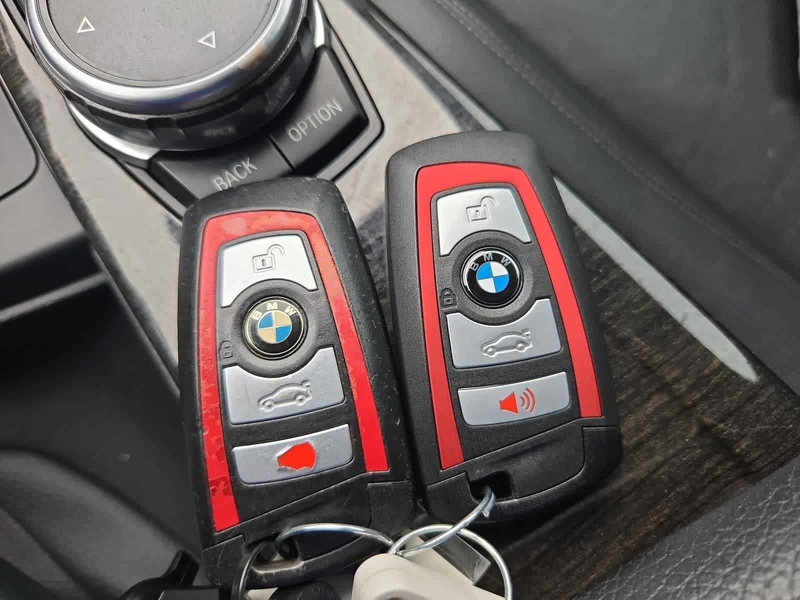 Thumbnail: 2016 BMW 3 Series - 35