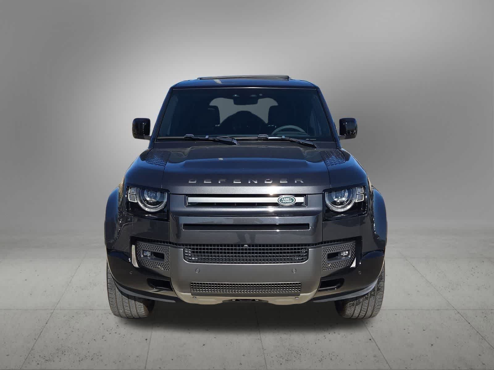 Thumbnail: 2023 Land Rover Defender - 9