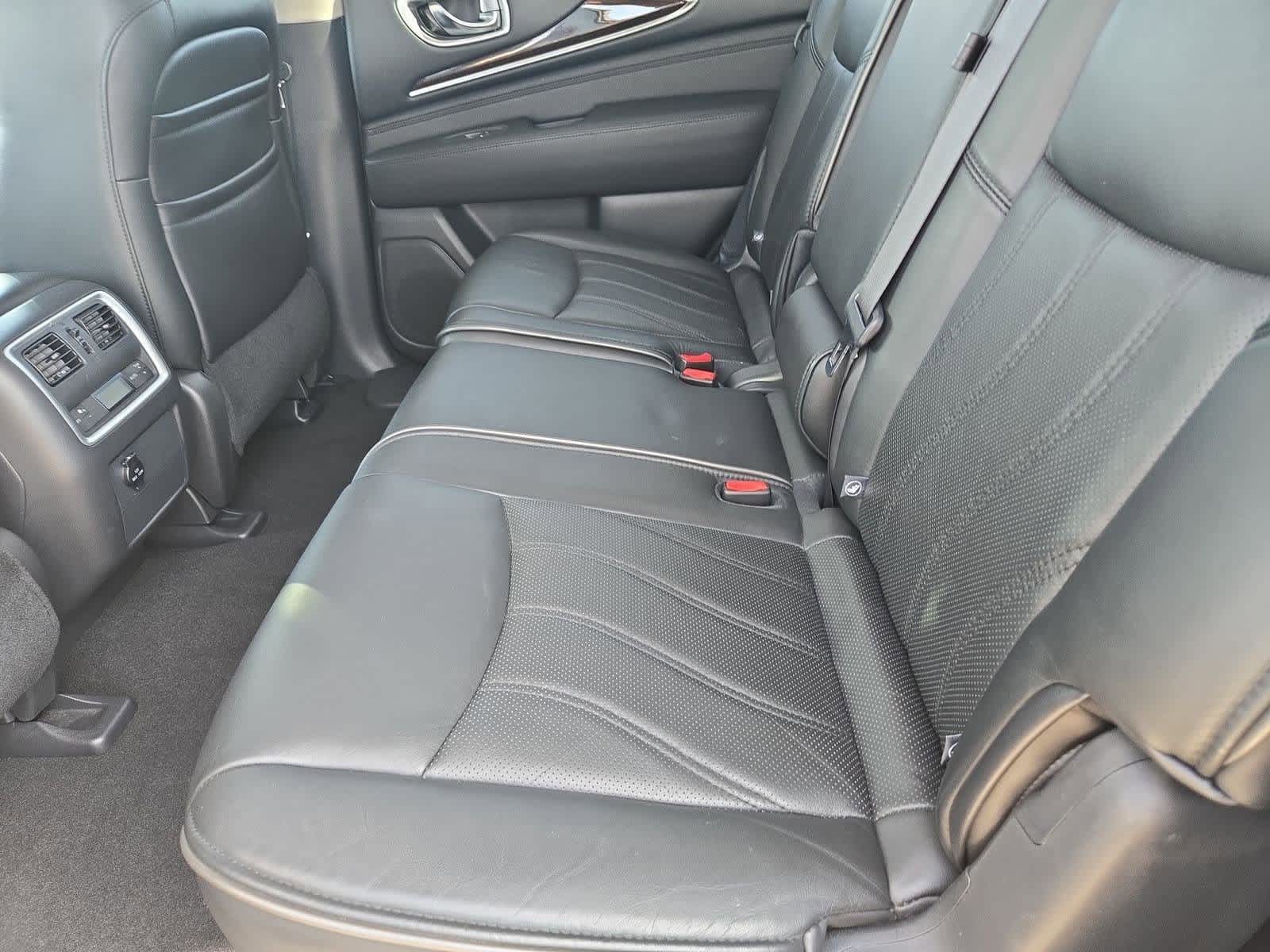 Thumbnail: 2015 INFINITI QX60 - 19