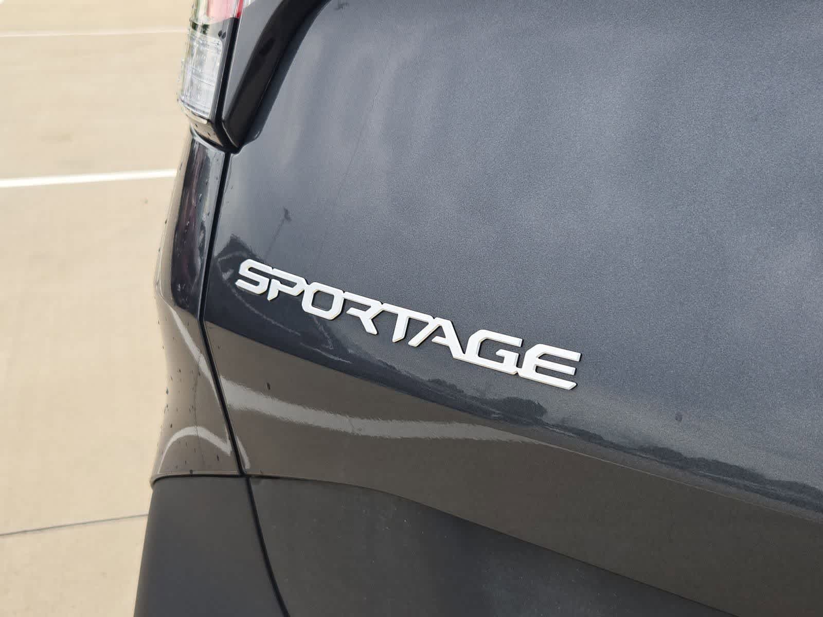Thumbnail: 2023 Kia Sportage - 12