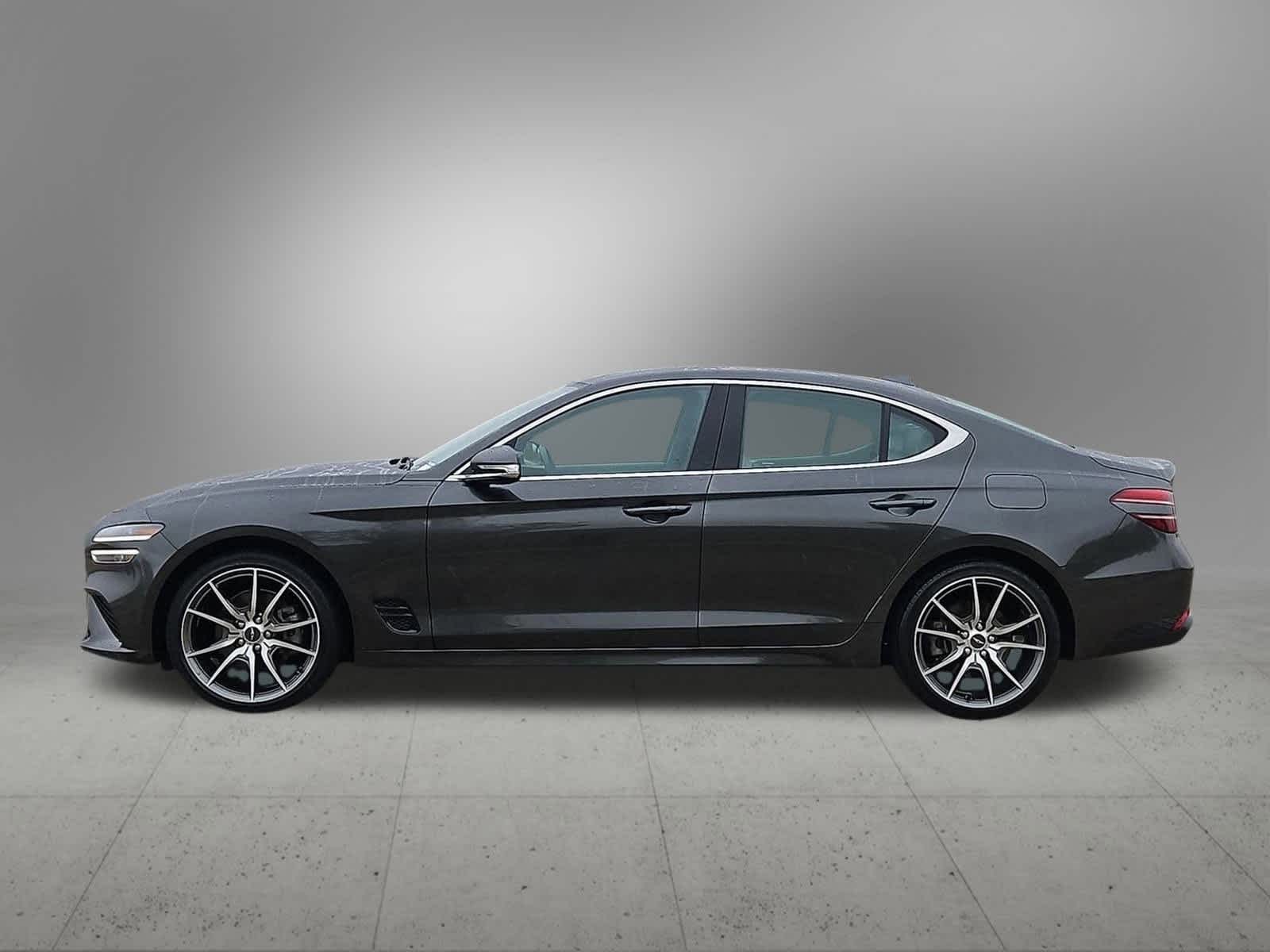 Thumbnail: 2023 Genesis G70 - 3