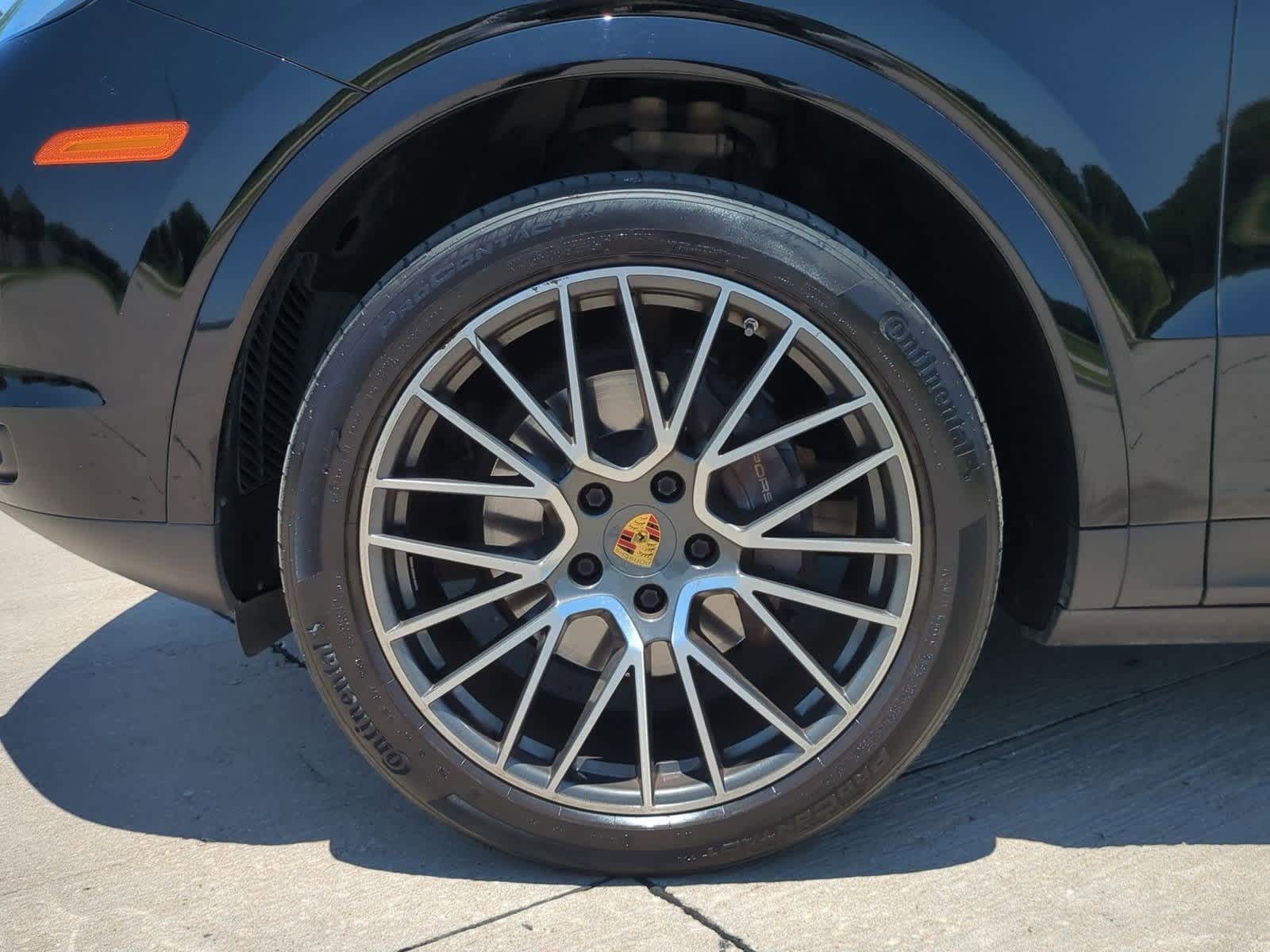 Thumbnail: 2020 Porsche Cayenne - 12