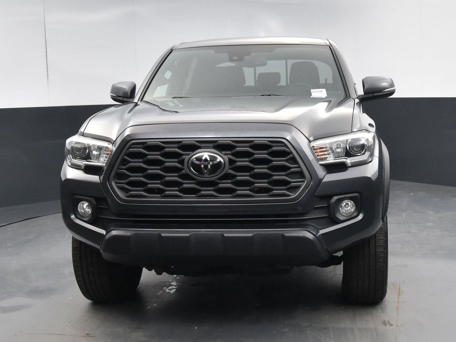 Used 2020 Toyota Tacoma TRD Off Road with VIN 3TMCZ5AN5LM321110 for sale in Grand Island, NE