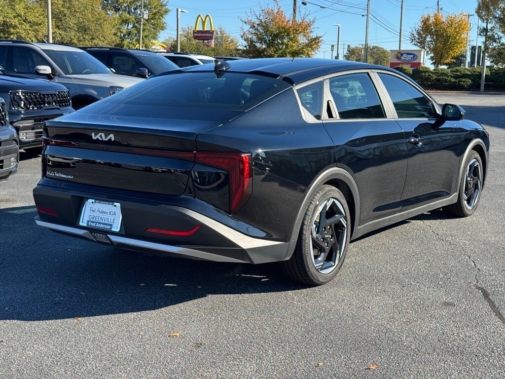 New 2025 Kia K4 EX Sedan