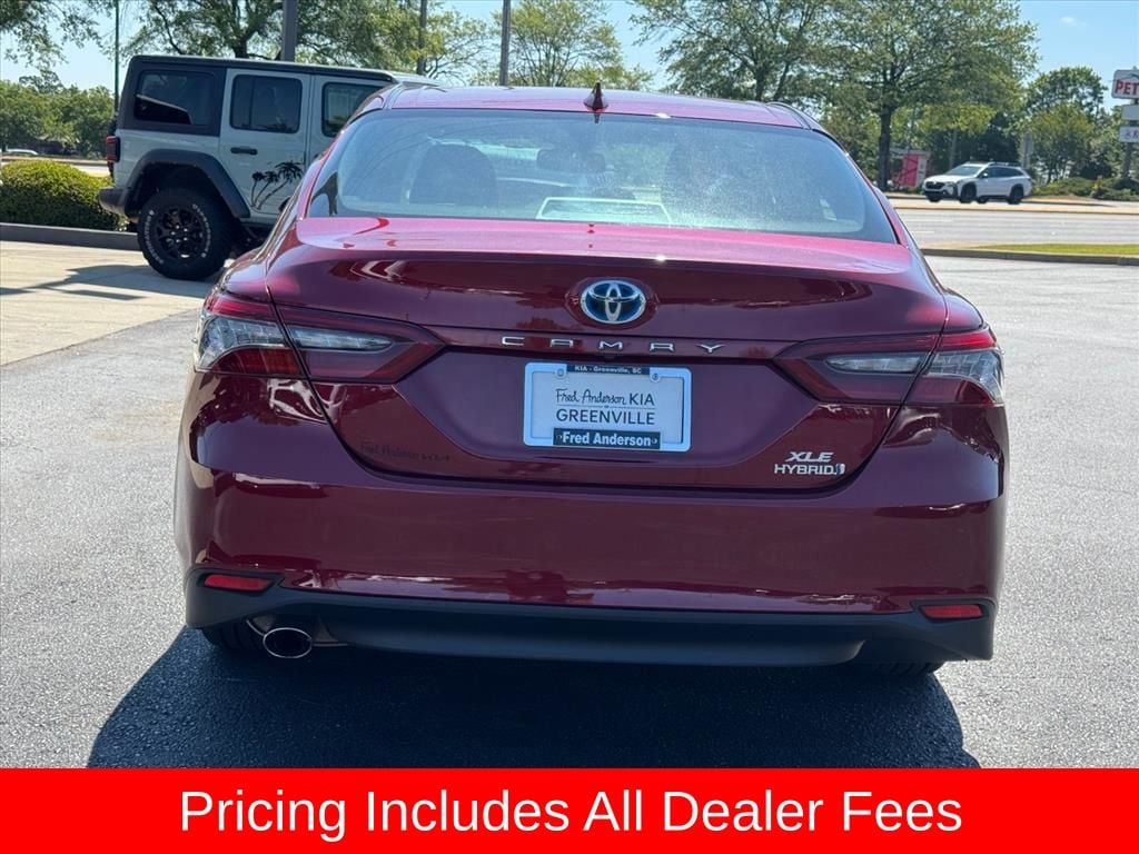 Used 2022 Toyota Camry Hybrid XLE Sedan