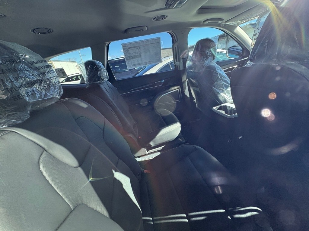 2025 Kia Telluride S photo 4