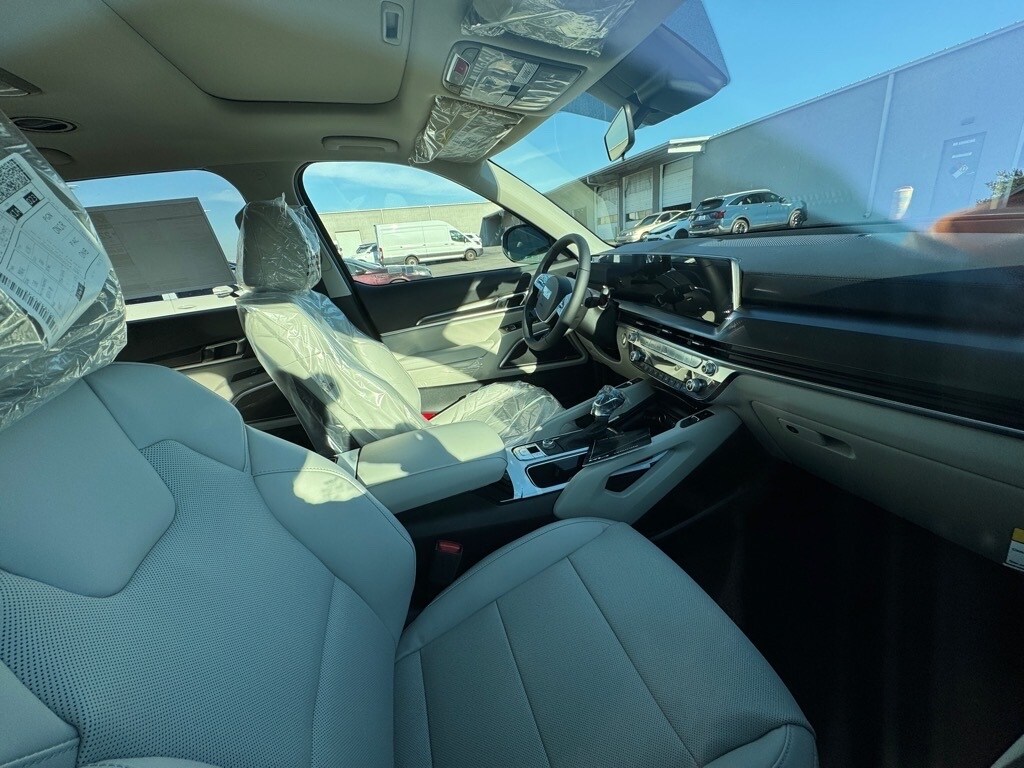 New 2025 Kia Telluride S SUV