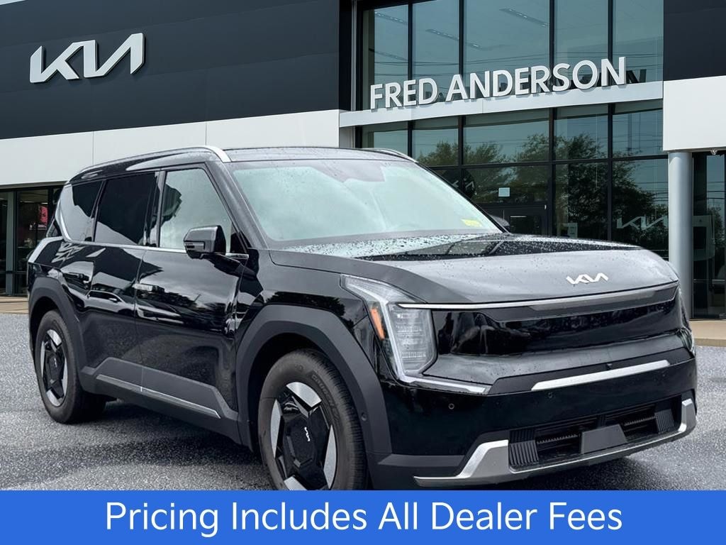 New 2026 Kia EV9 Wind SUV