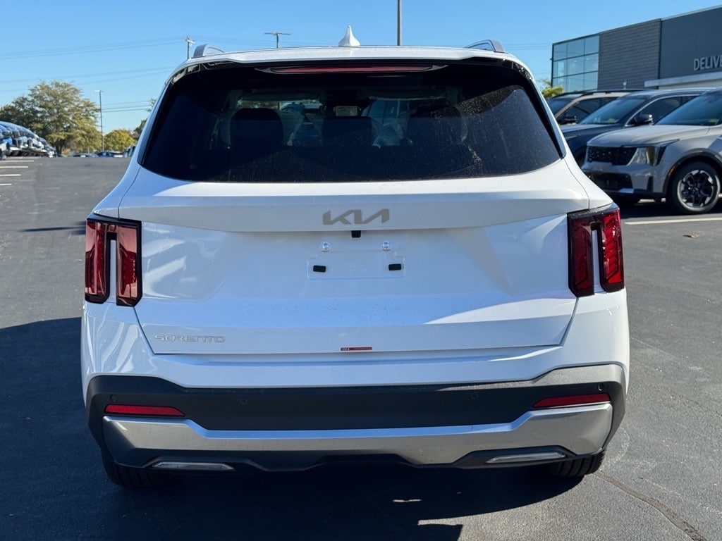 New 2026 Kia Sorento S SUV