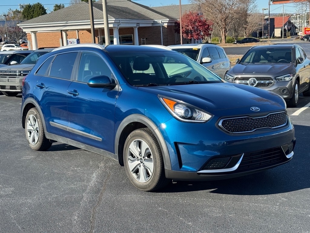 2019 Kia Niro LX's photo