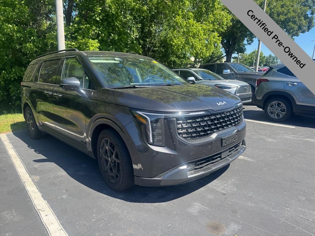 2025 Kia Sedona SX Prestige's photo