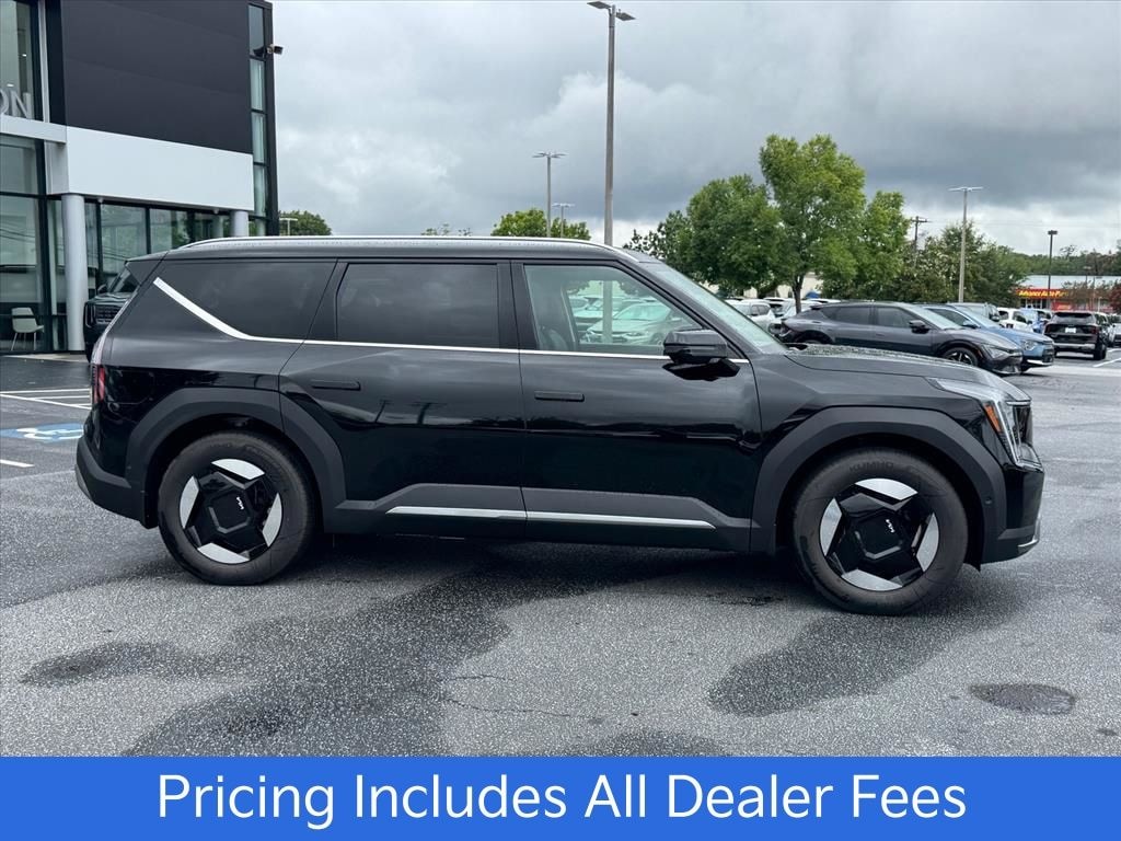New 2026 Kia EV9 Wind SUV