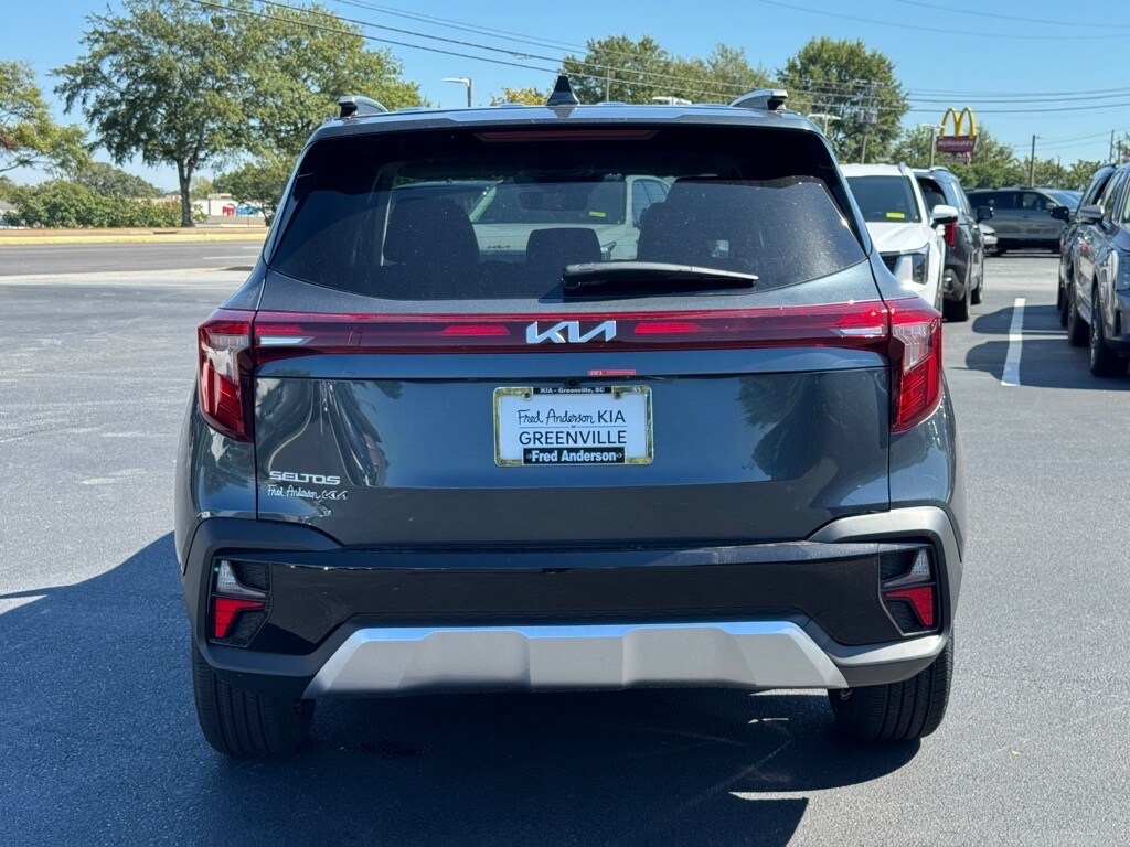 2026 Kia Seltos S photo 4