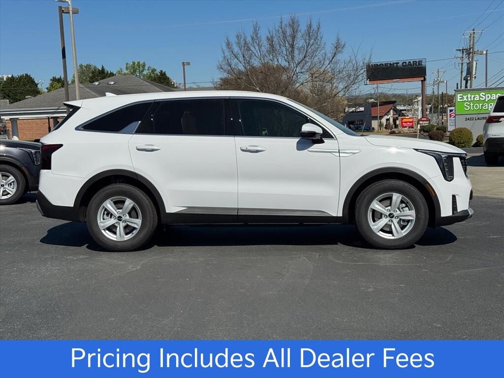 New 2026 Kia Sorento LX SUV