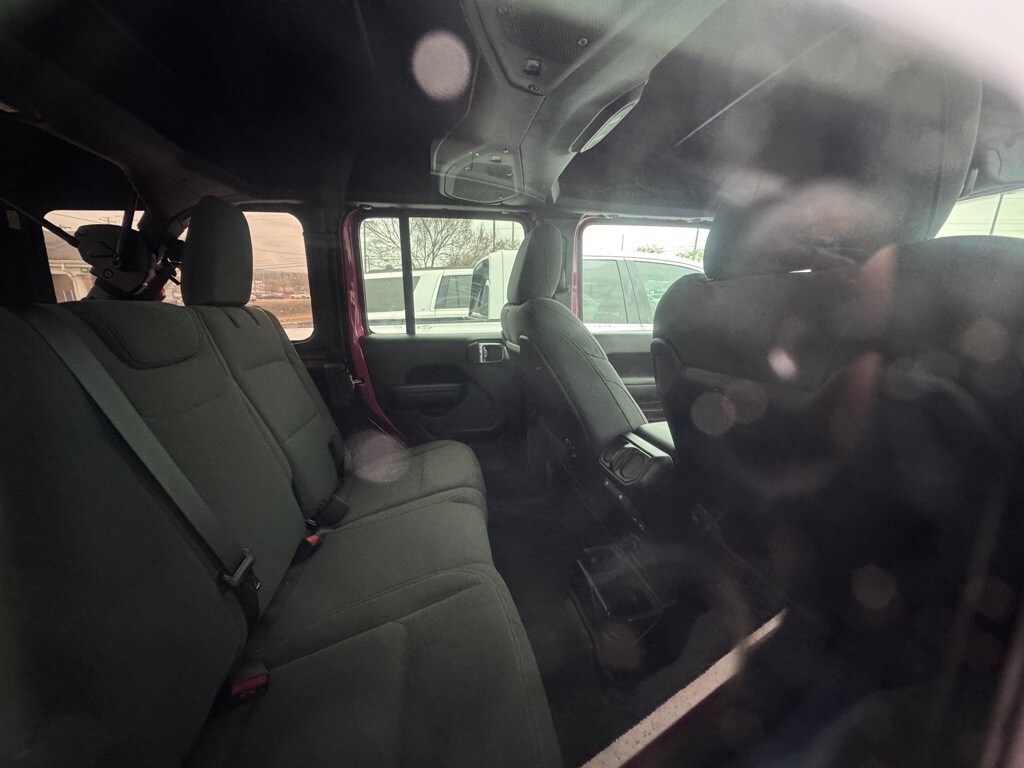 Used 2024 Jeep Wrangler Rubicon SUV