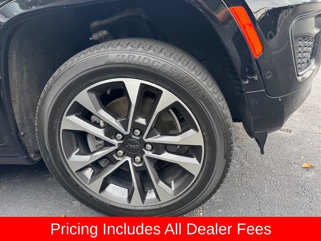 Used 2022 Jeep New Grand Cherokee Overland SUV