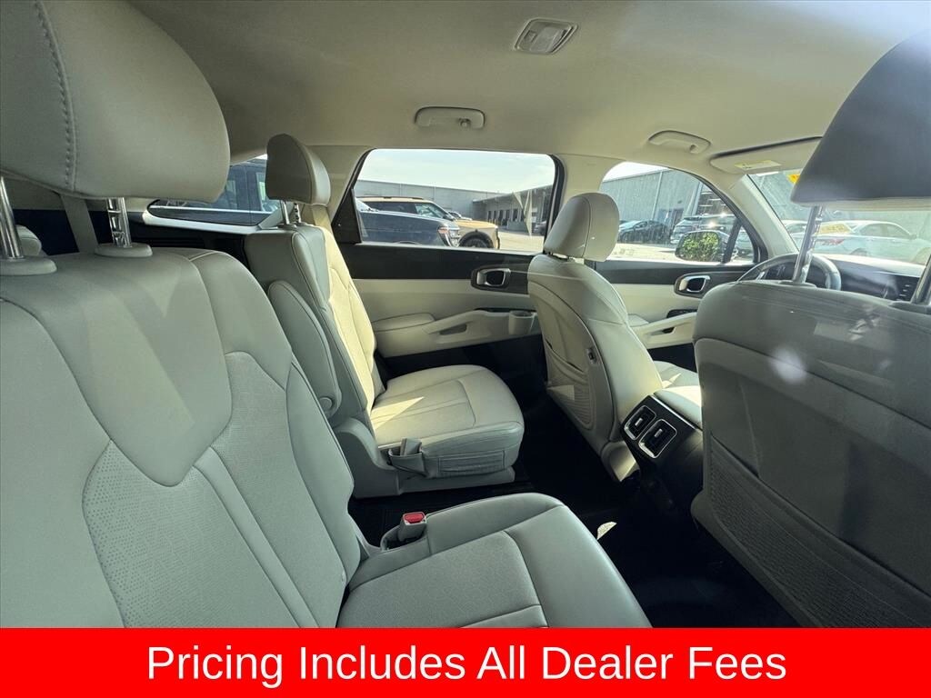 Certified 2023 Kia Sorento EX SUV