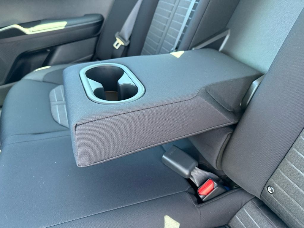 2026 Kia K5 LXS - Photo 12
