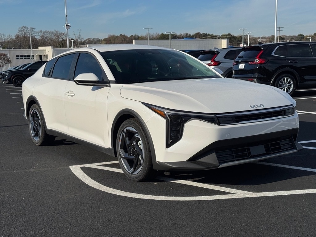 2025 Kia K4 EX's photo
