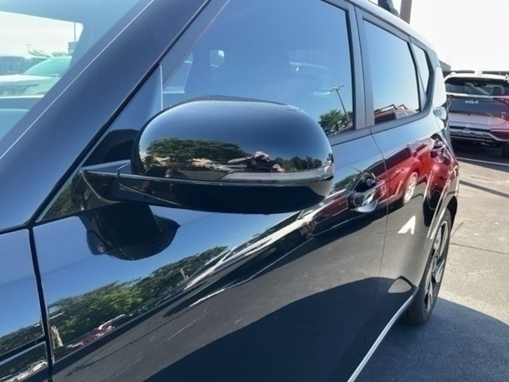 New 2025 Kia Soul GT-Line Hatchback