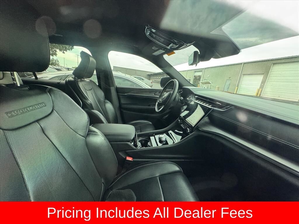 Used 2022 Jeep New Grand Cherokee Overland SUV