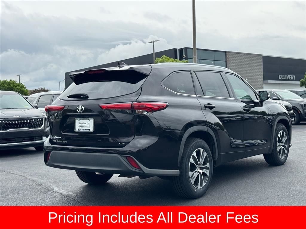 Used 2020 Toyota Highlander XLE SUV