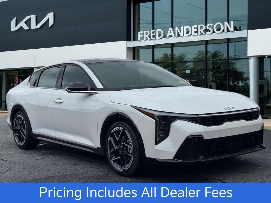 New 2026 Kia K4 GT-Line Sedan