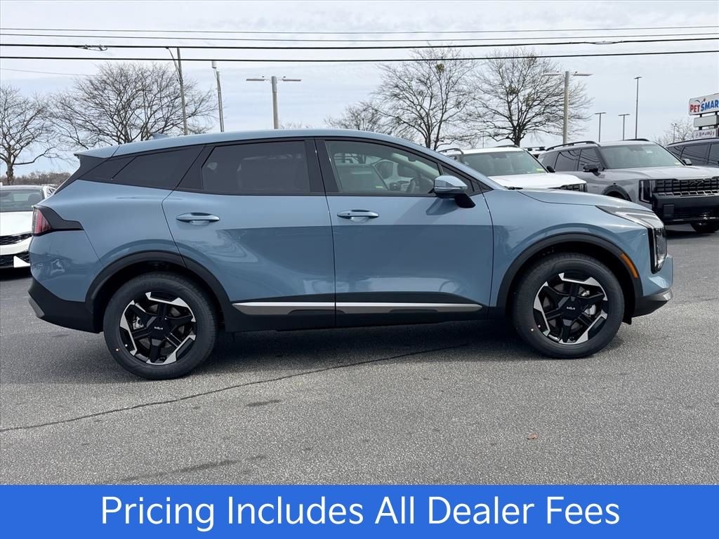 New 2026 Kia Sportage Hybrid S SUV