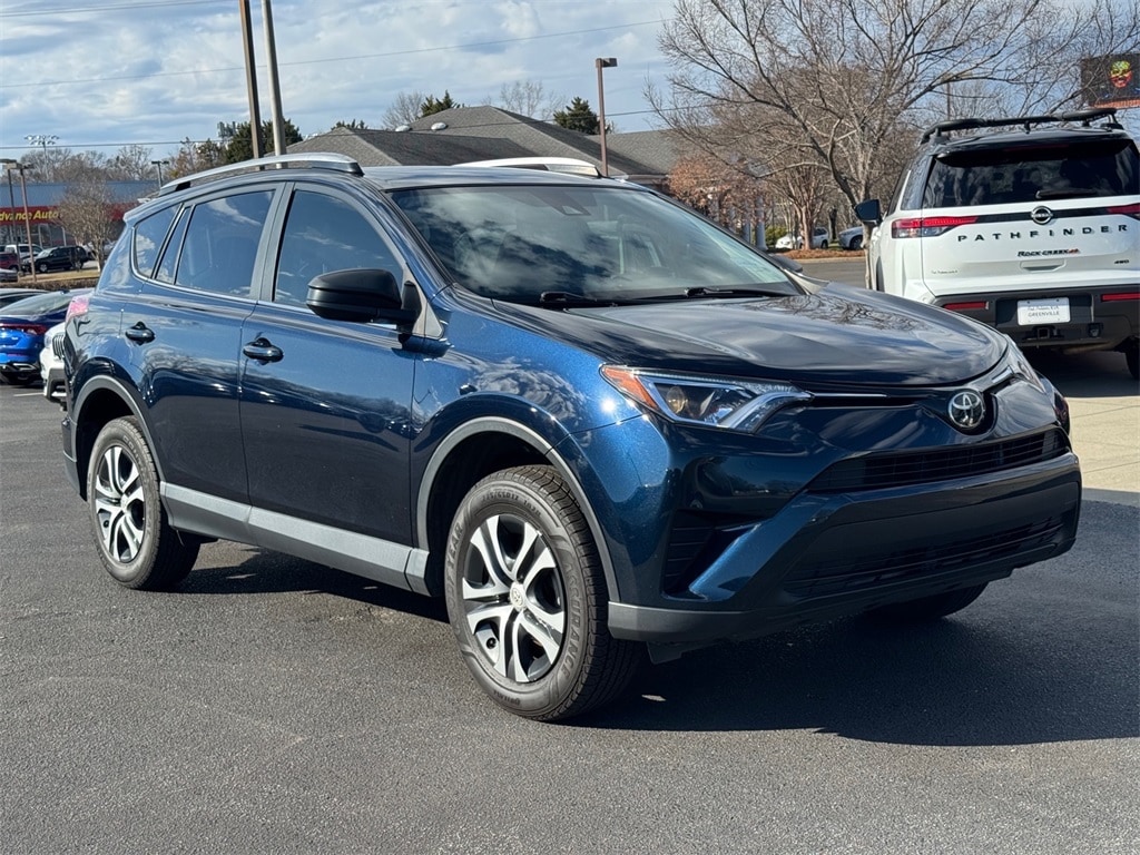 Used 2018 Toyota RAV4 LE SUV