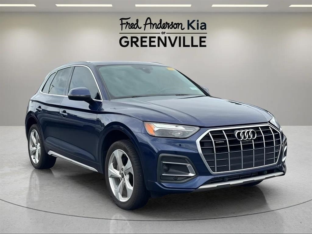 2021 Audi Q5 Premium Plus's photo