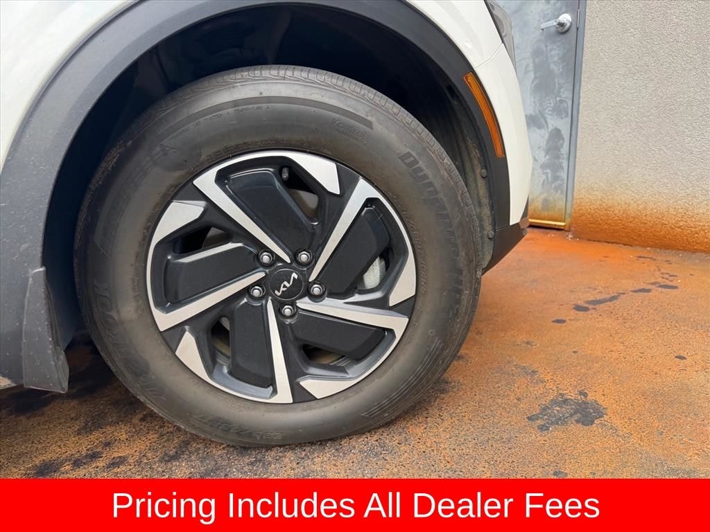 Certified 2023 Kia Sportage Hybrid LX SUV