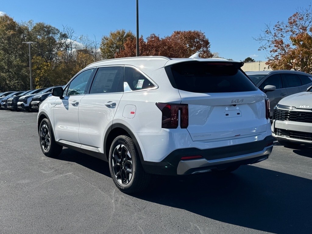 New 2026 Kia Sorento S SUV