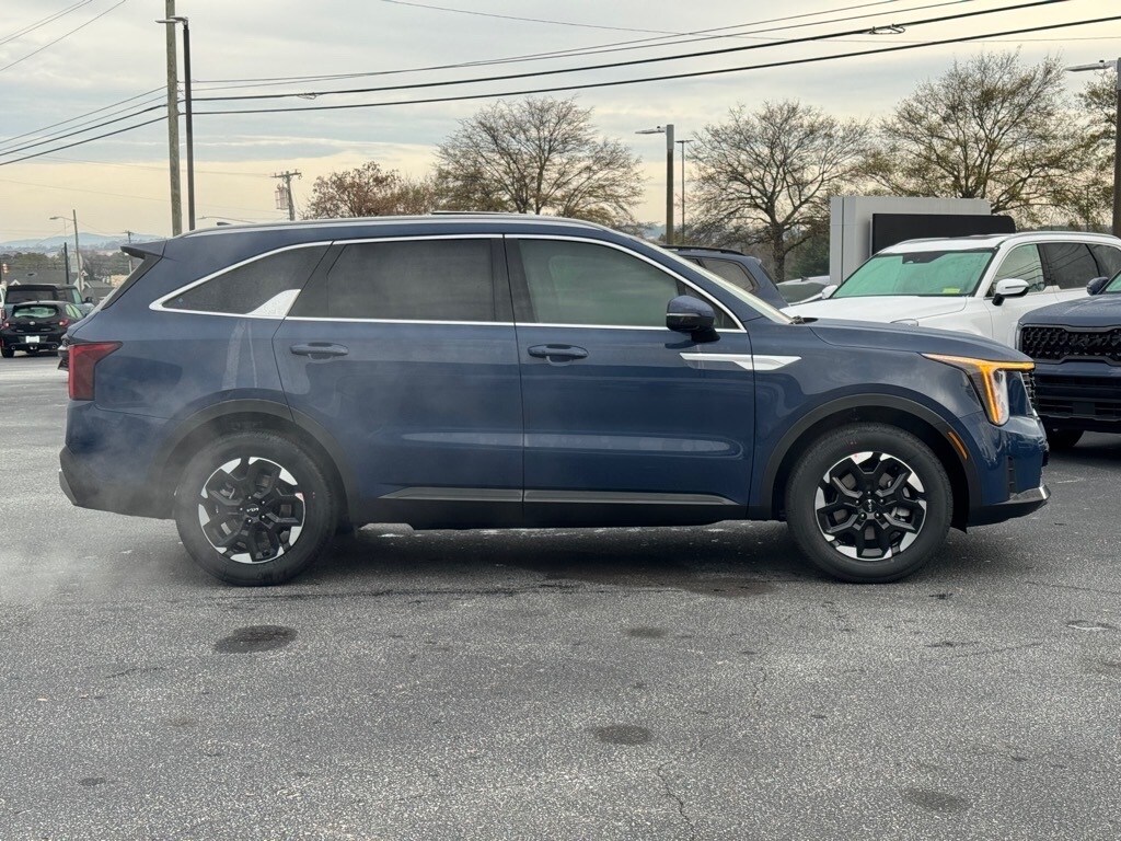 New 2026 Kia Sorento S SUV