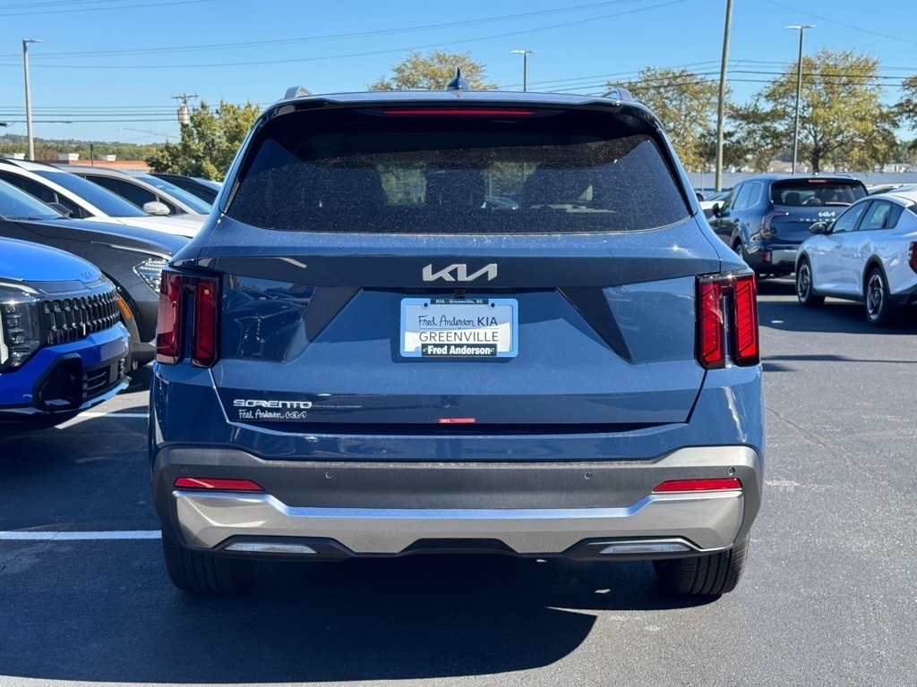 New 2026 Kia Sorento S SUV