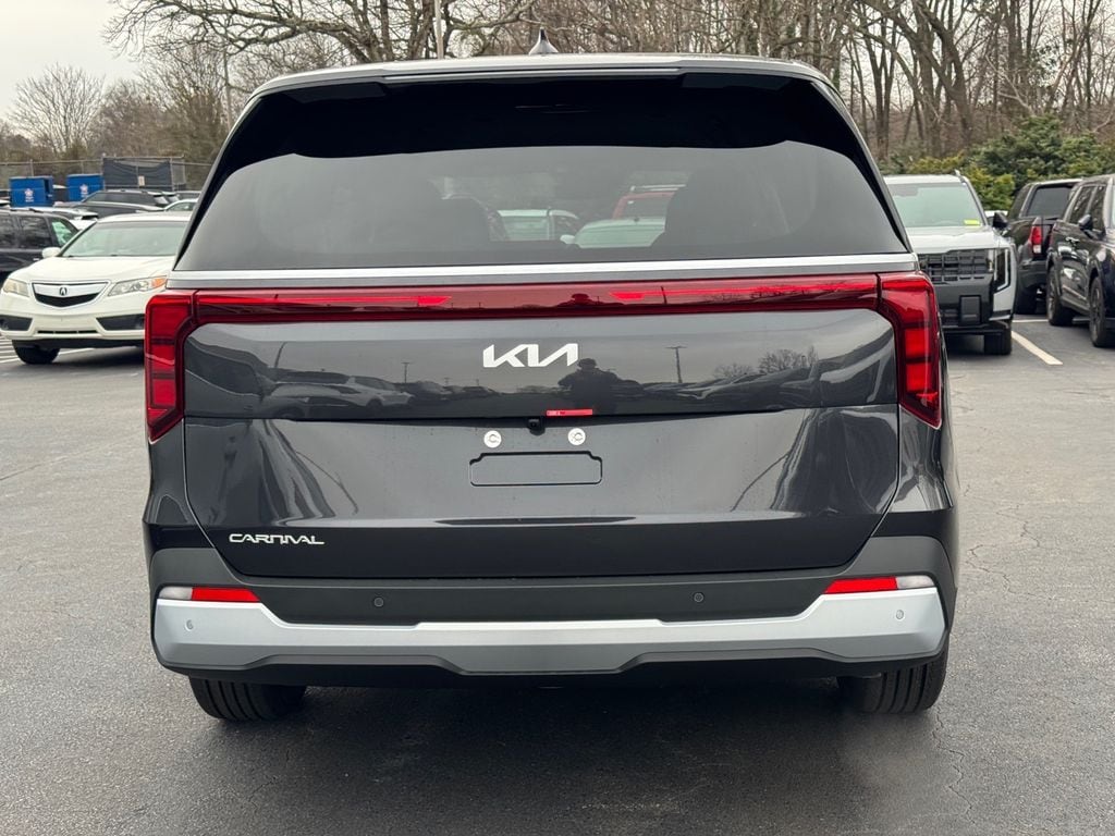 New 2026 Kia Carnival LX Van Passenger Van
