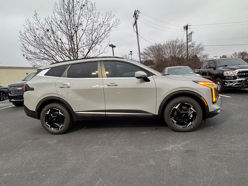 New 2026 Kia Sportage Hybrid EX SUV