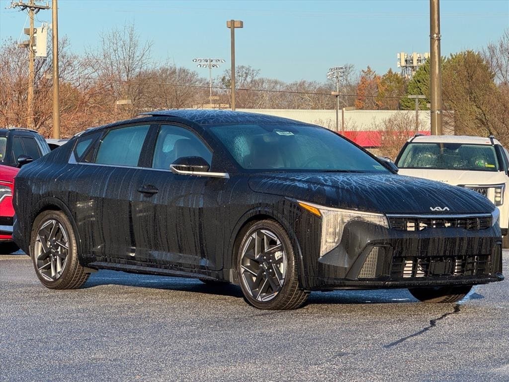 2025 Kia K4 GT-Line's photo
