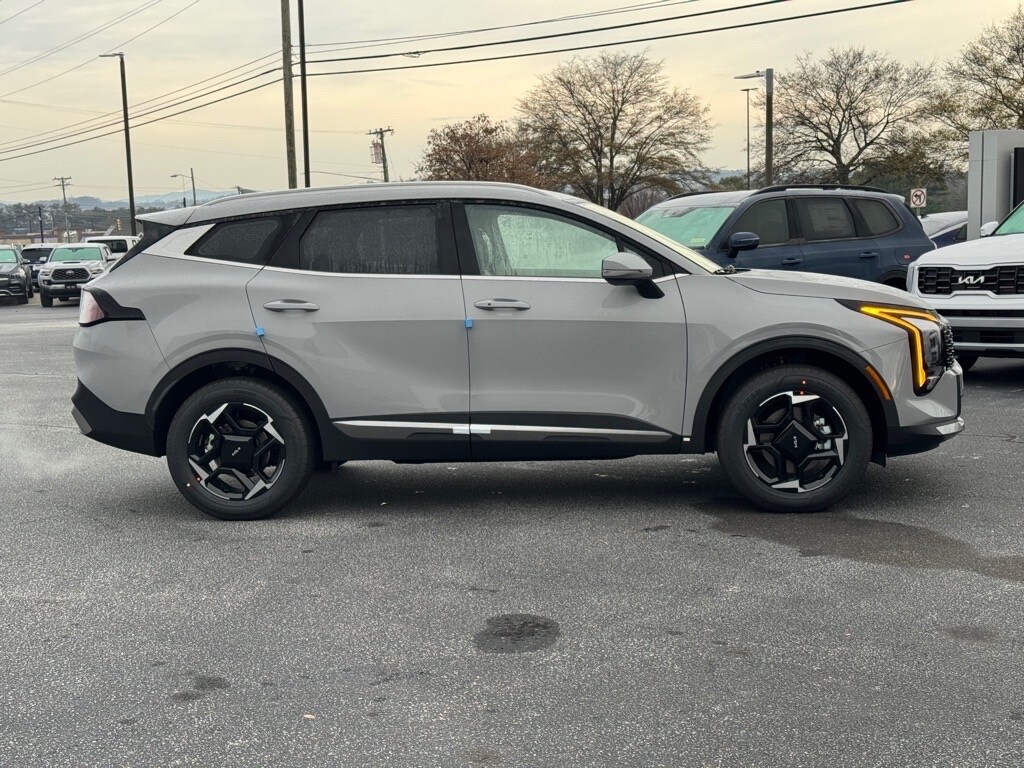 New 2026 Kia Sportage Hybrid EX SUV