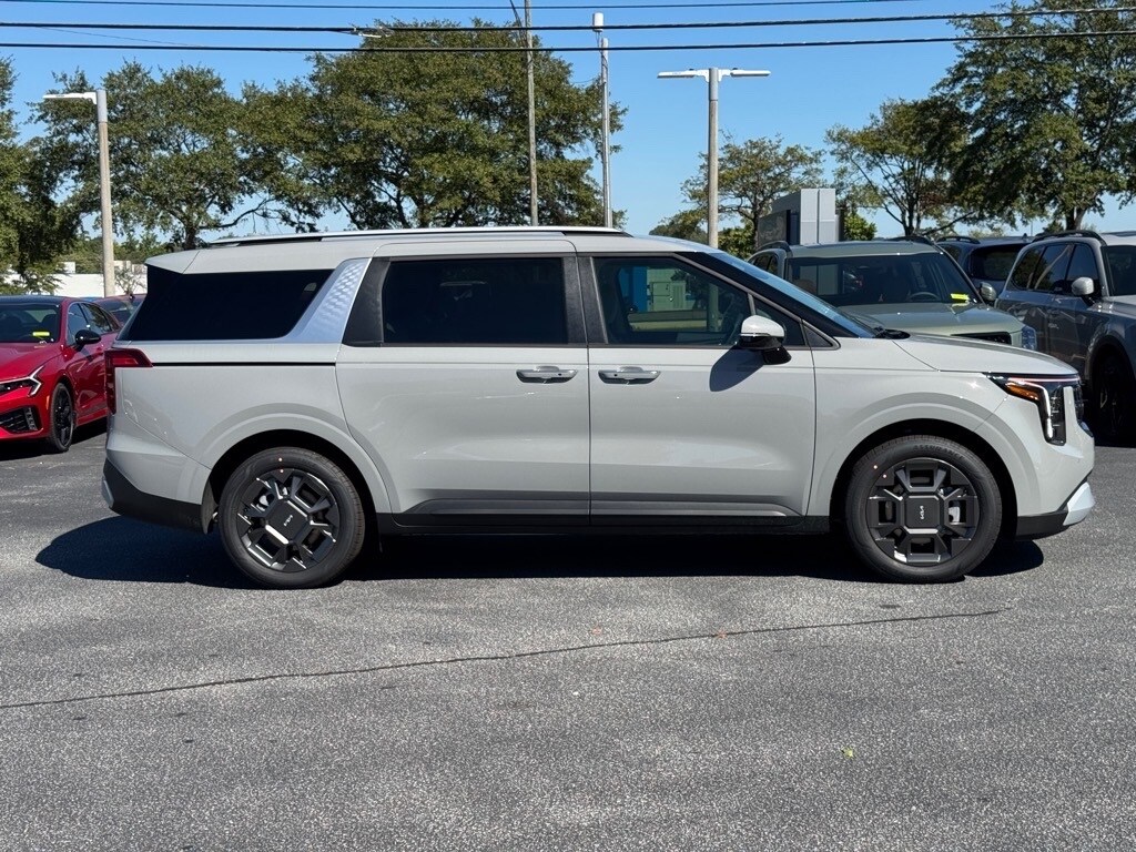 2026 Kia Carnival EX photo 2