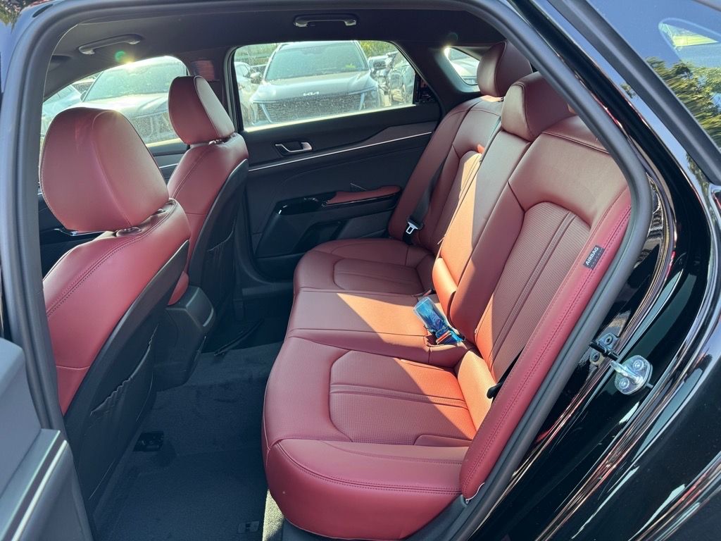 2026 Kia K5 GT-Line - Photo 7