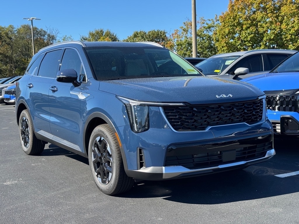New 2026 Kia Sorento S SUV