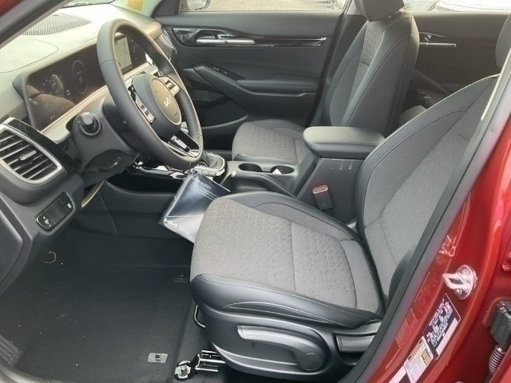 New 2025 Kia Seltos X-Line SUV