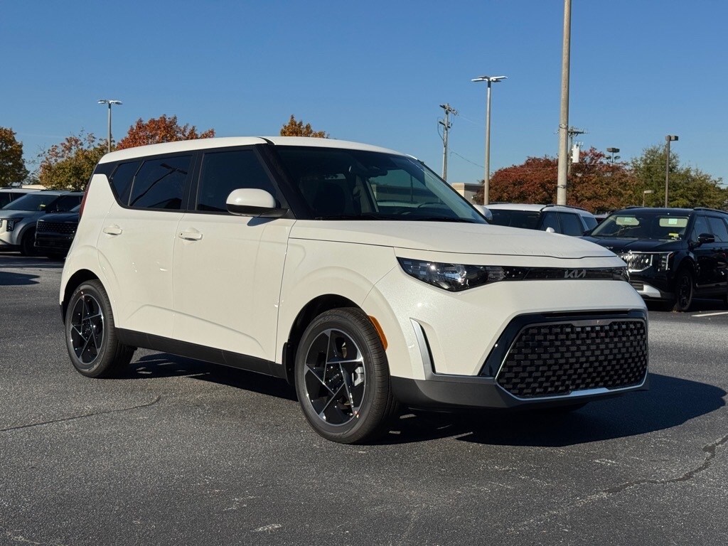 New 2025 Kia Soul EX Hatchback